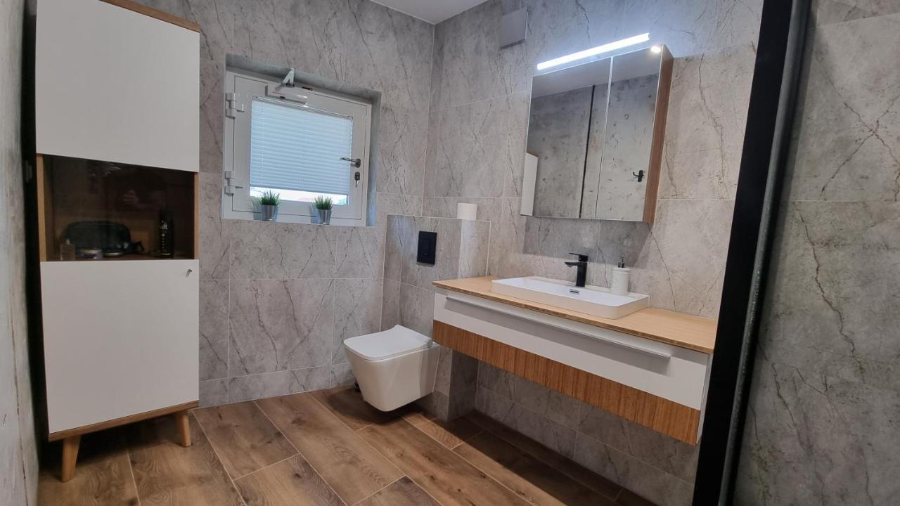 Apartament 11 Listopada Apartment อุสตกา ภายนอก รูปภาพ