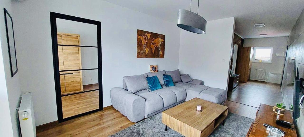 Apartament 11 Listopada Apartment อุสตกา ภายนอก รูปภาพ